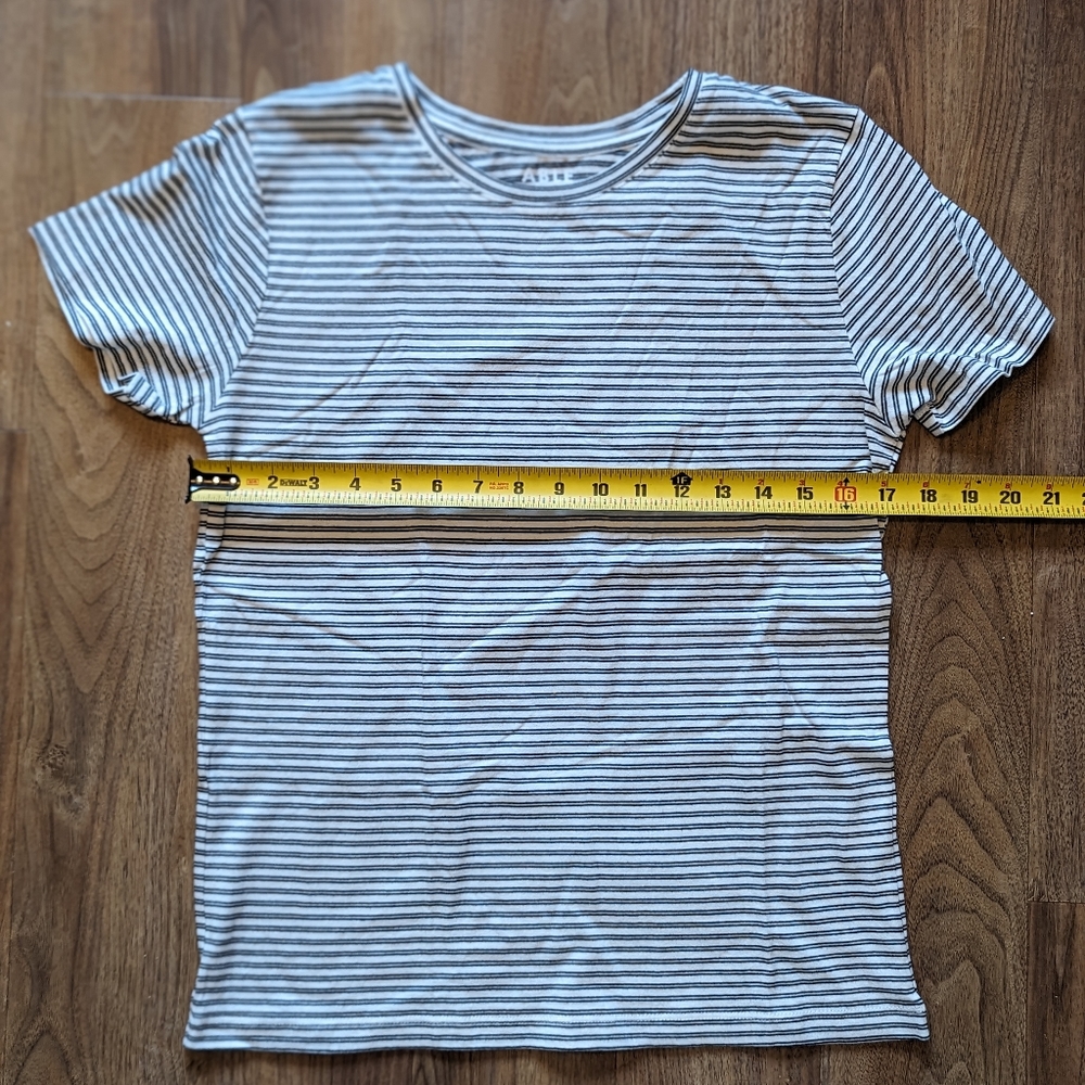 Able Shriya Crew Tee - Picture 5 of 5